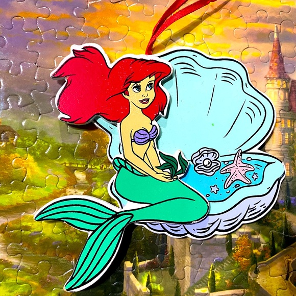 DISNEY’S THE LITTLE MERMAID VTG 90s KURT ADLER HANDCRAFTED WOODEN XMAS ORNAMENT - Picture 2 of 6